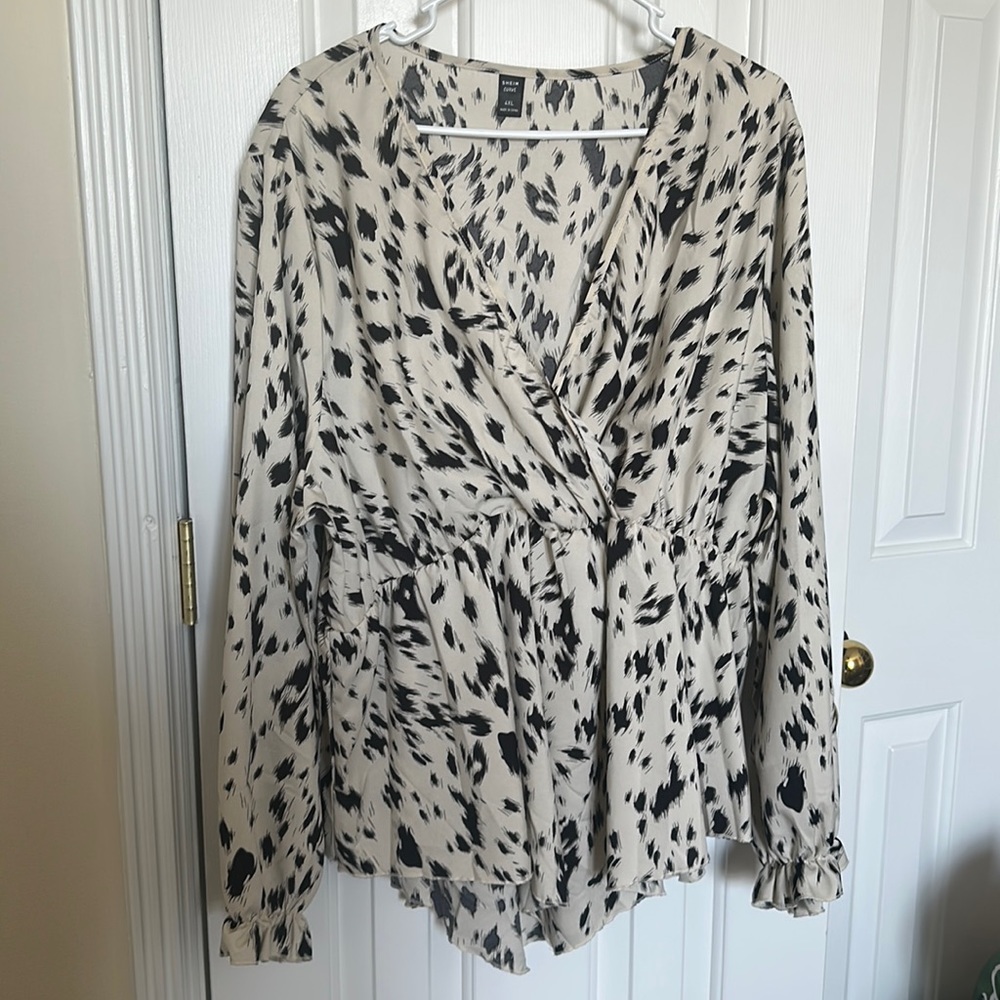 NWOT! Never worn, SHEIN Animal Print top